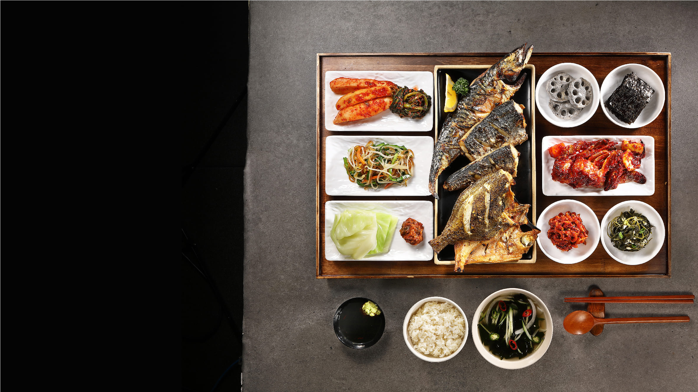 바다를 먹은 고등어